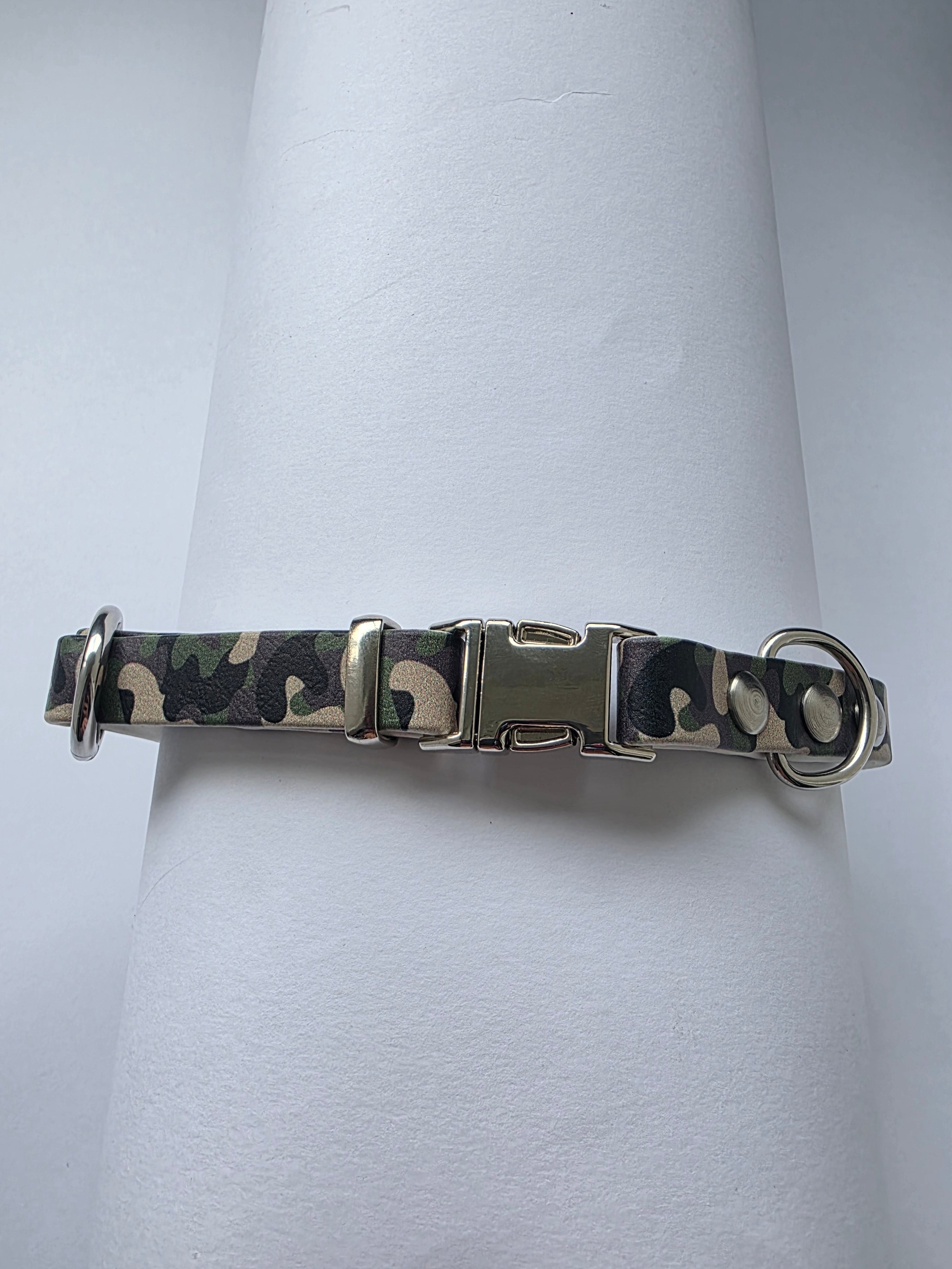 Premium biotano antkaklis su spauda, kamufliažinis